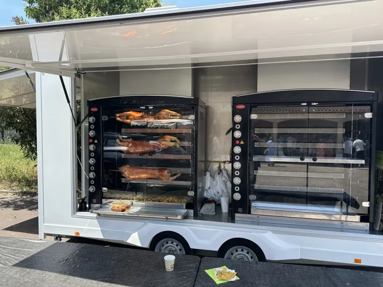 Rôtisserie mobile pour évènement à Grasse et alentours, Grasse, Micka rôtisserie