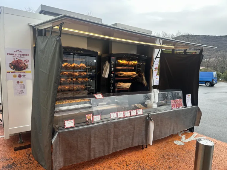 Rôtisserie mobile pour entreprises à Grasse, Grasse, Micka rôtisserie